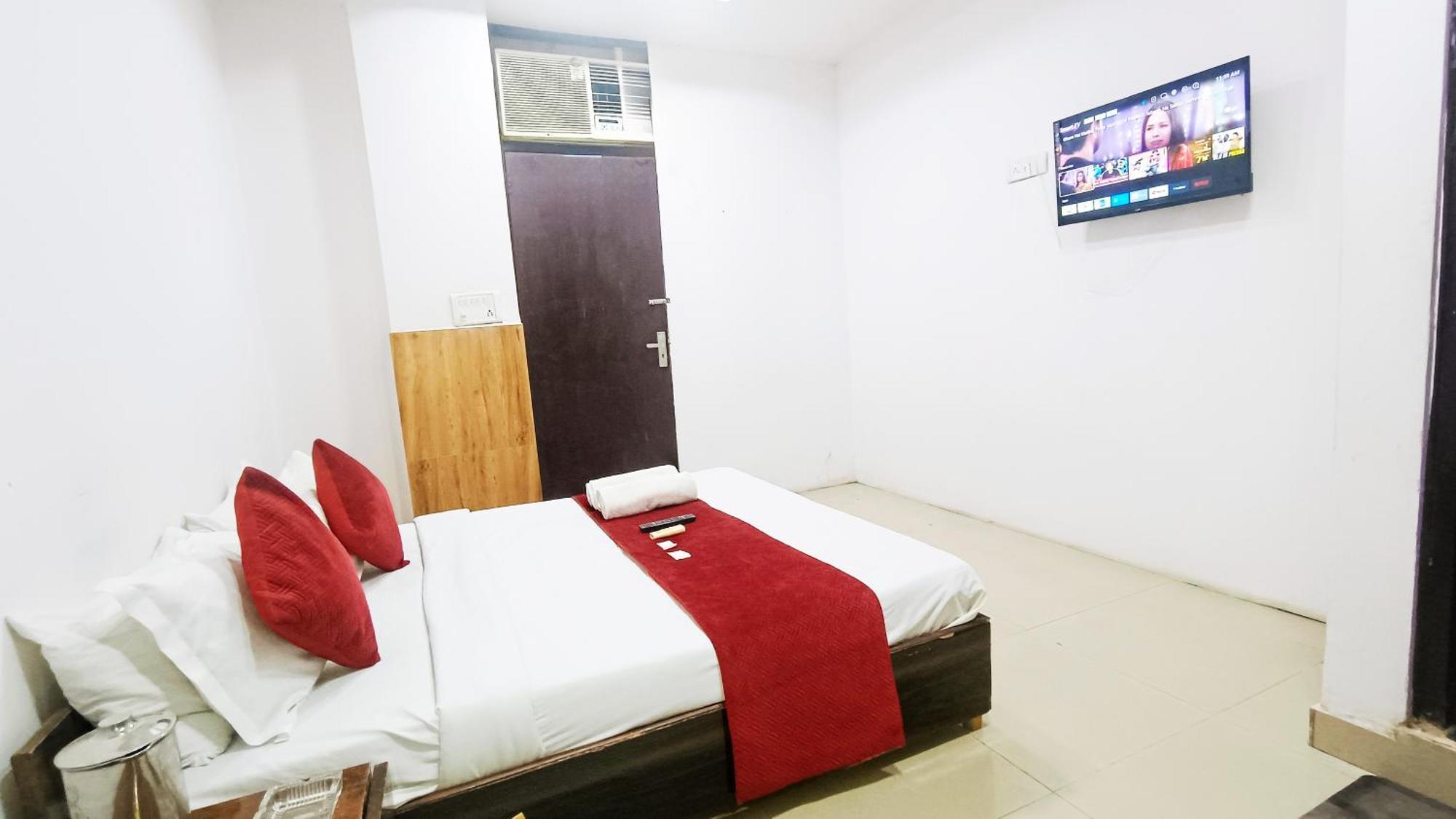 Hotel Maharaja Inn - Lajpat Nagar I ニューデリー エクステリア 写真